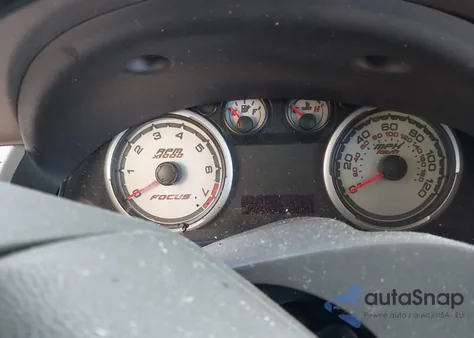 2011 Ford Focus Se z USA, uszkodzony, nr VIN 1FAHP3FN8BW141309